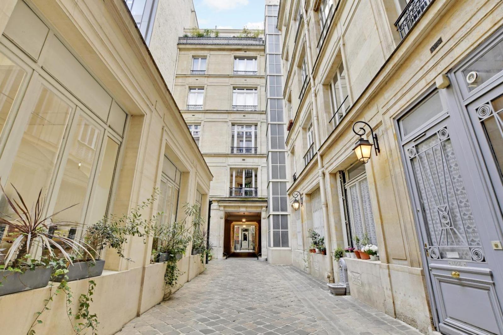 Marignan Au Coeur Des Champs Elysees Appartement